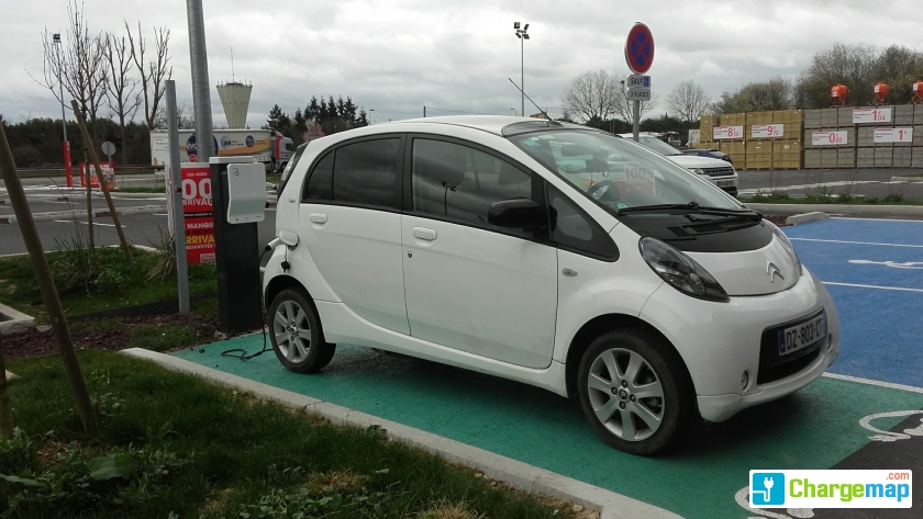 Brico Depot Les Essars Le Roi Borne De Recharge A Les Essarts Le Roi Brico Depot Les Essars Le Roi Borne De Recharge A Les Essarts Le Roi