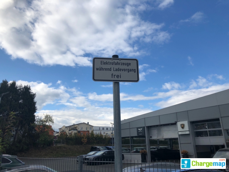 Suwag Ladestation Urseler Strasse 44 46 Bad Homburg Ladestation
