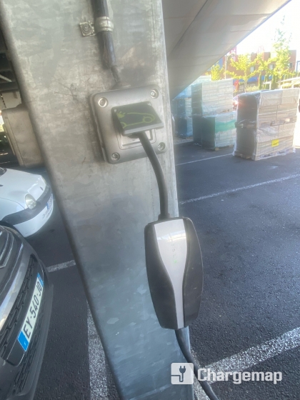Castorama Saint Loup Charging Station In Marseille