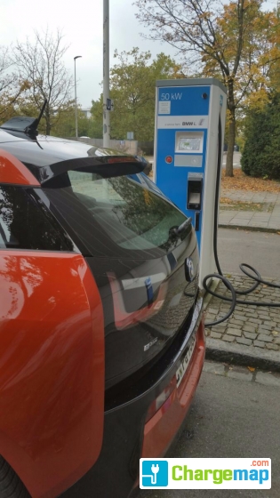 Chargenow Ladestation Bmw Ag Fiz Quick Charging Station In München
