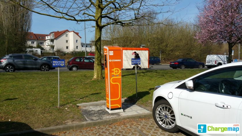 Ford Forschungszentrum chen Gmbh Besucherparkplatz Charging Station In Aken